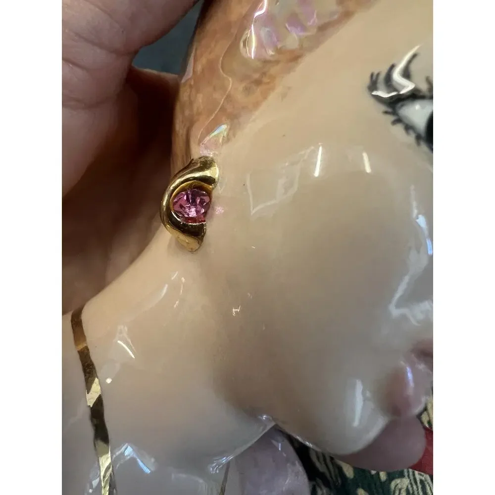 Vintage Jewels 5.5
